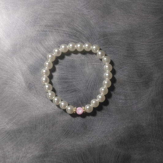 Pearl Bracelet w/ Heart Bead - $2